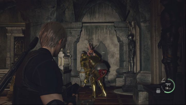 Locating and attacking the parasite animating the Merciless Knight is difficult - Resident Evil 4 Remake: How to destroy Armaduras (animated armour sets)? - Combat - Resident Evil 4 Remake Guide